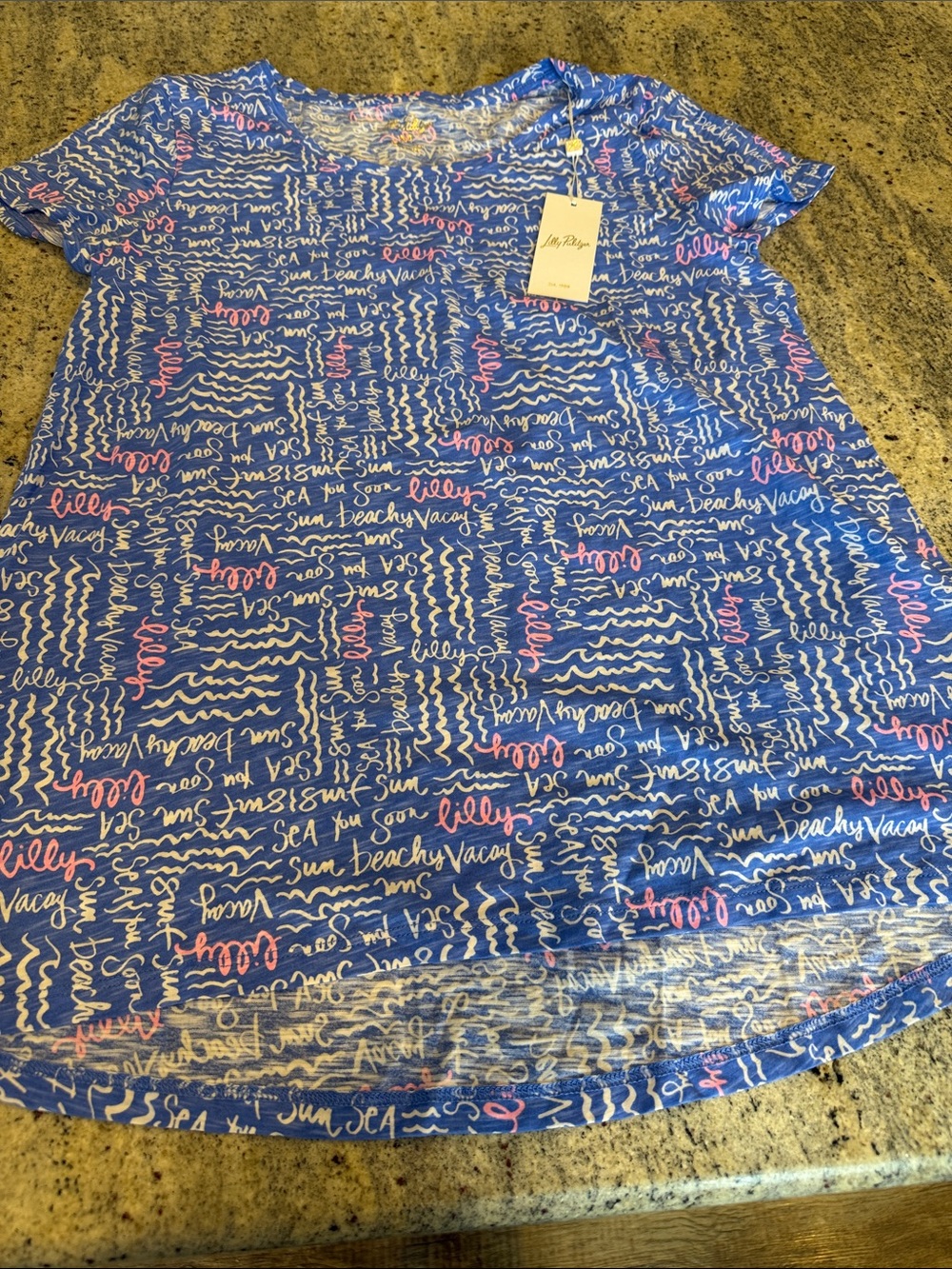 Lilly Pulitzer Blue Graphic Print women’s size medium Etta Tee